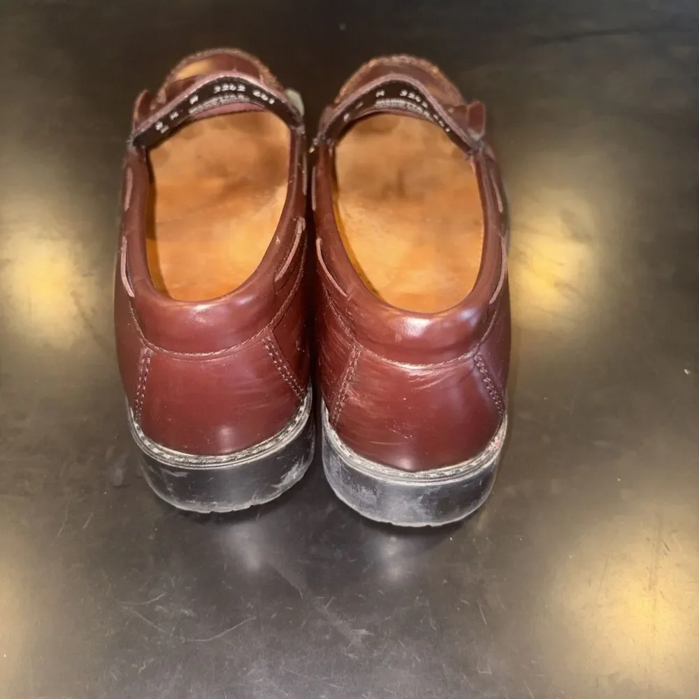 GH Bass Leather Weejuns Loafer Tassel Men’s Size 8.5M Old Money Preppy Office